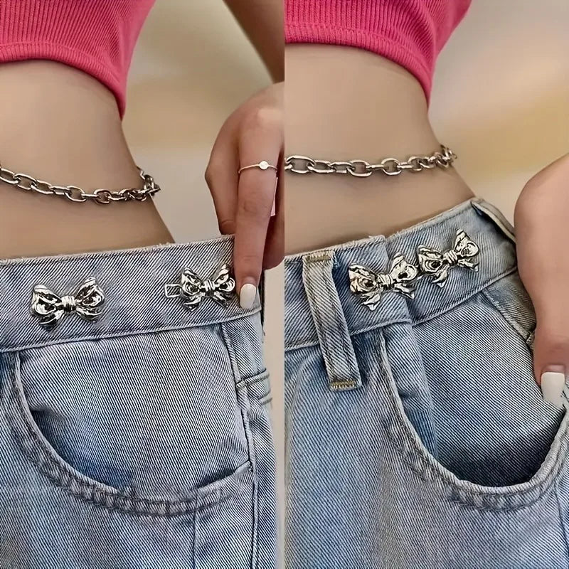 Adjustable buckles that tighten the waist